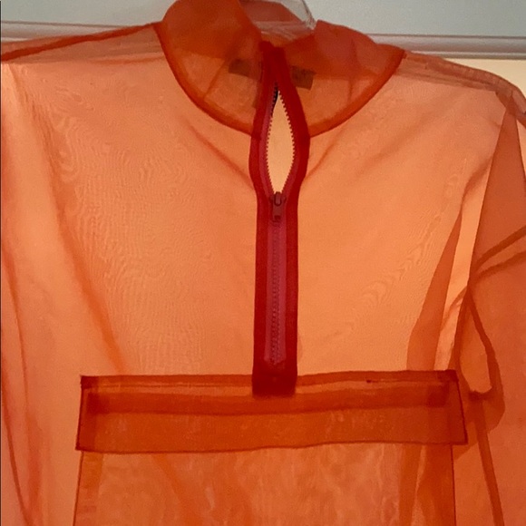 NWOT versatile fashion forward top! - Picture 3 of 3